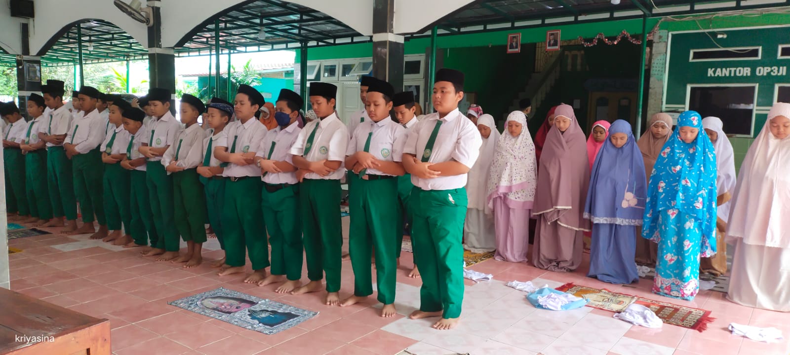 Sholat Berjamaah