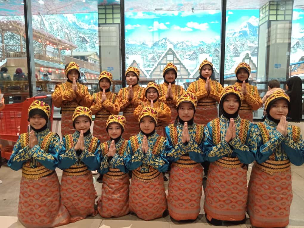 TARI SAMAN
